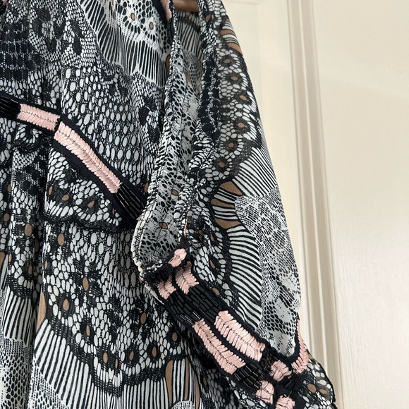 Kas Newyork flowy beaded top from Anthropologie - Picture 4 of 8